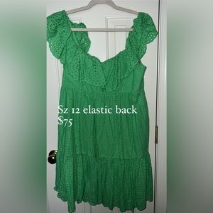 Lilly Pulitzer Asteria Dress in Cabana Green Daisy Dreams Eyelet Scallop Hem NWT